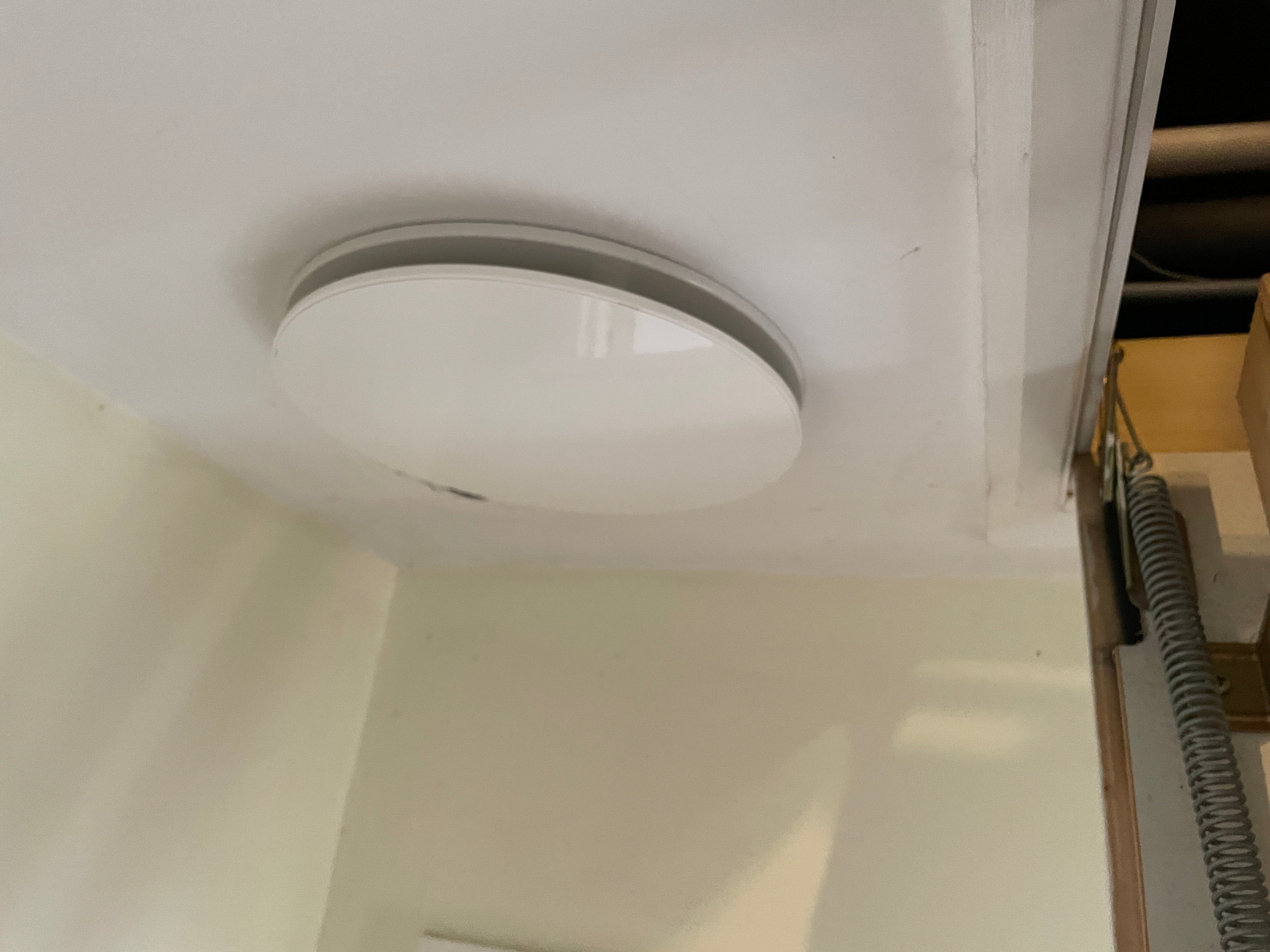 piv diffuser in ceiling